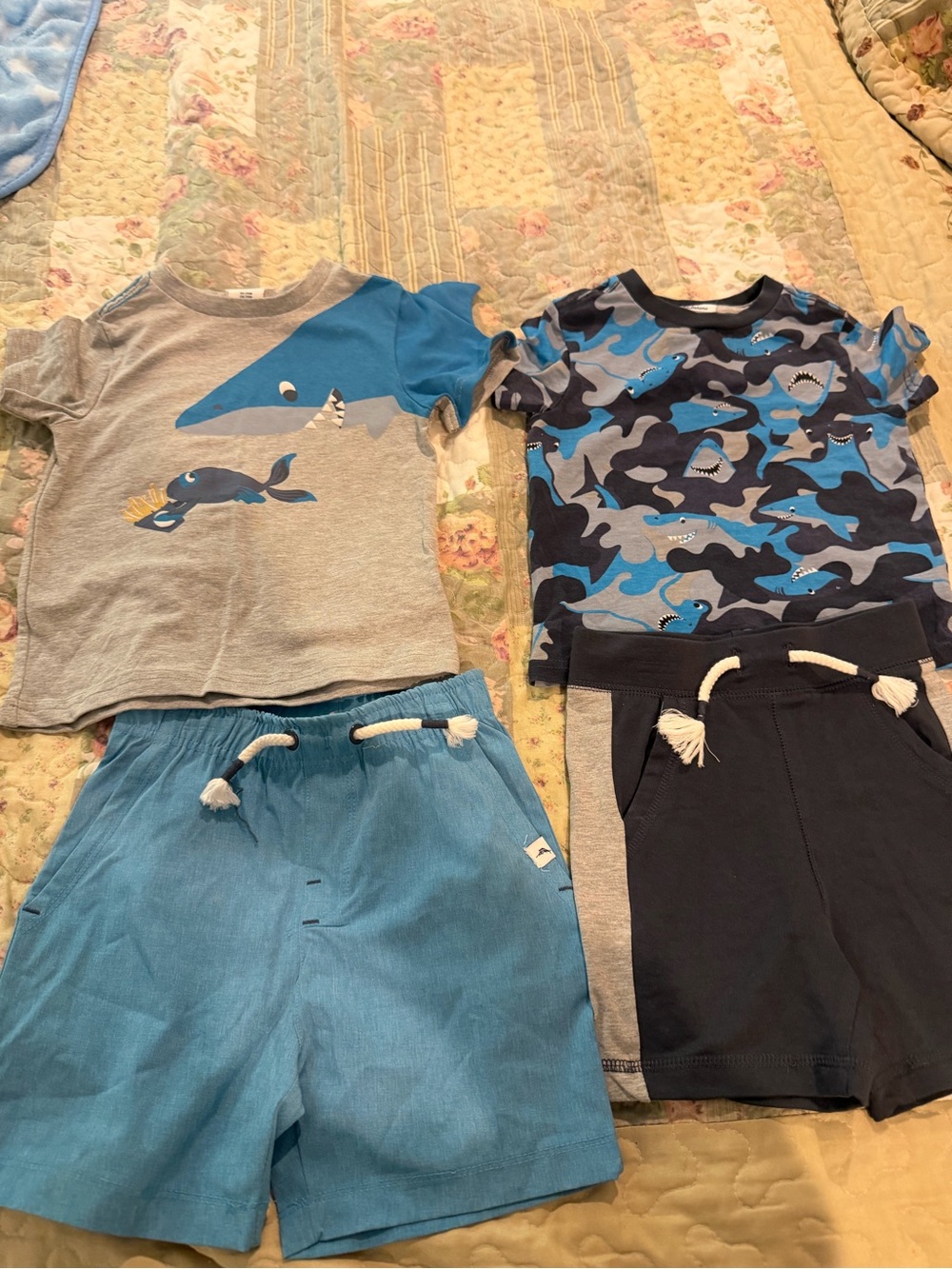 Lot of two Toddler boys Tommy Bahama short sets 24 months vgc